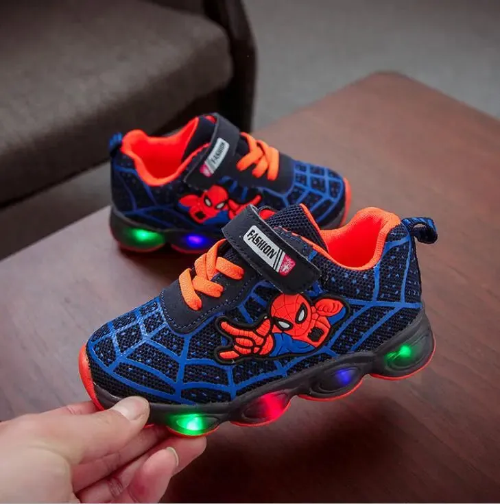 kids Spiderman Glowing sneakers shoes girls boys sport running breatherable children baby kids Led shoes baby toddler sneakers