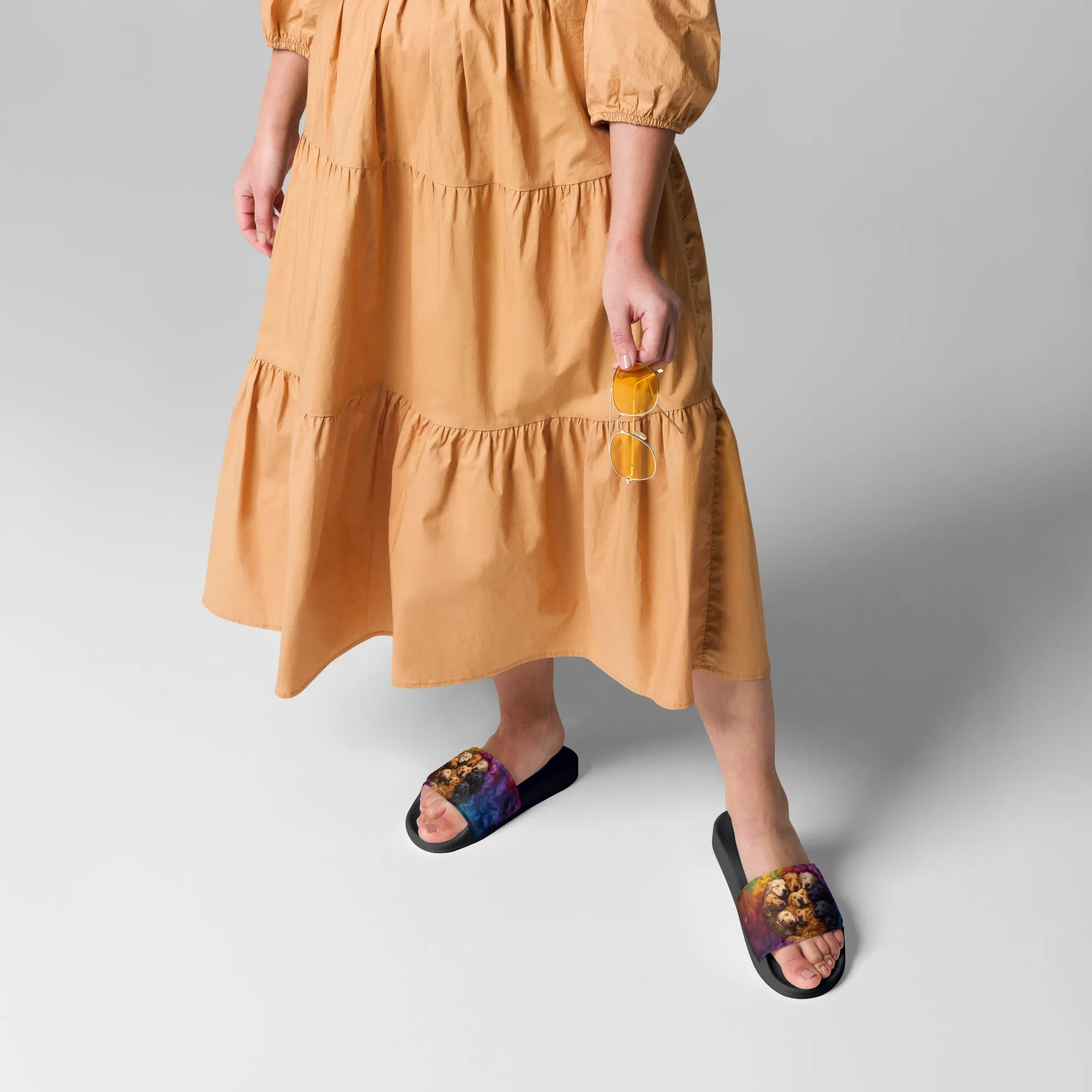 Rainbow Nest Women's slides